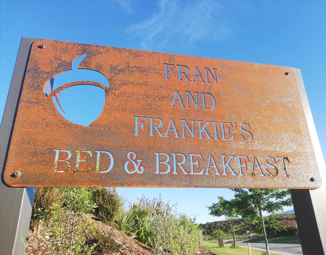 Fran And Frankie'S Bed & Breakfast Luggate 외부 사진